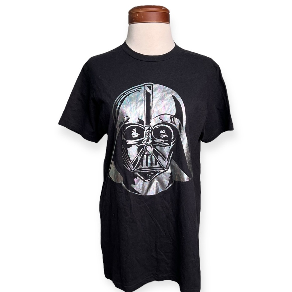 NWT Star Wars Fifth Sun Iridescent Darth Vader Tee Size M